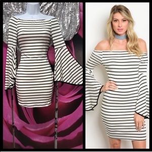 ❣️ Sale was 45$ down sizing ❣️ Belled sleeves striped off the shoulder dress